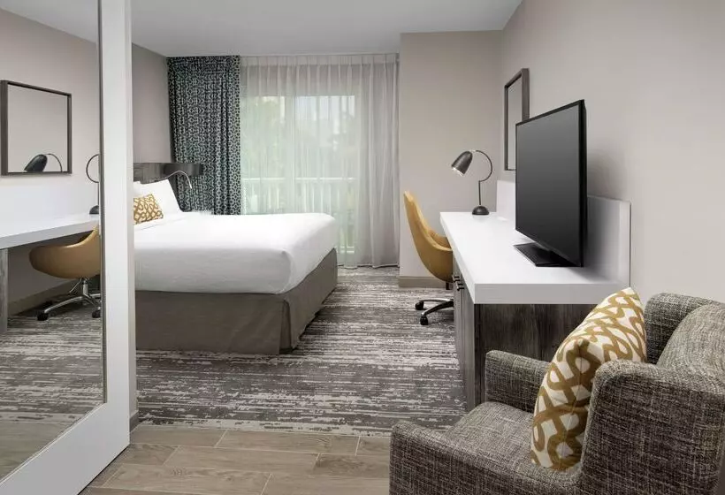 فندق Hilton Garden Inn Miami Brickell South