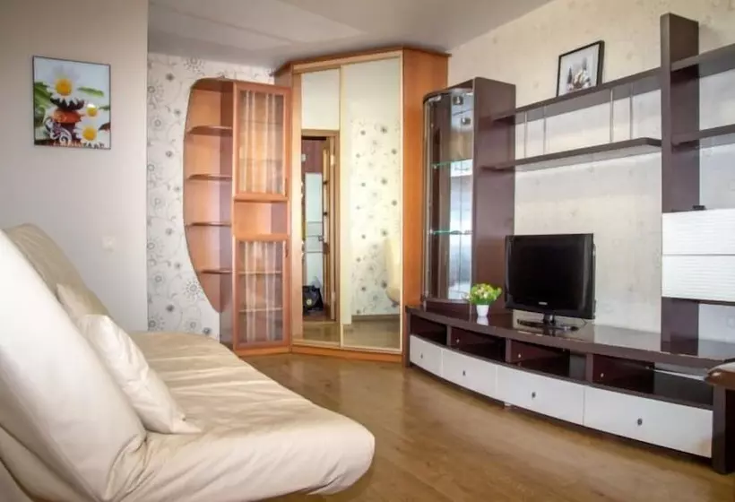 Apartment On Amurskaya St. 3