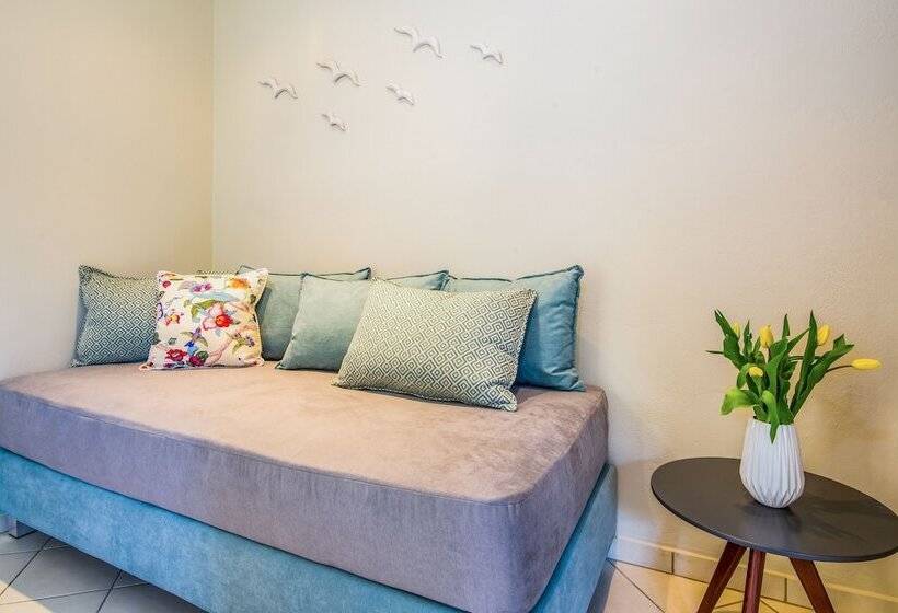 فندق Gianthea Studios And Apt