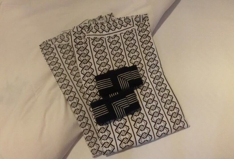 בית מלון כפרי Namba Plaza