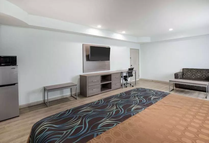 هتل Super 8 By Wyndham Humble Houston Fallcreek