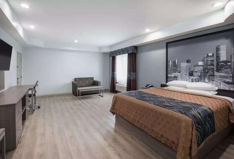 هتل Super 8 By Wyndham Humble Houston Fallcreek