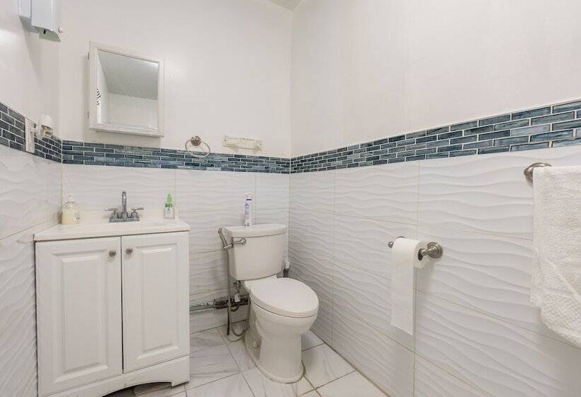 پانسیون Klo Guest House