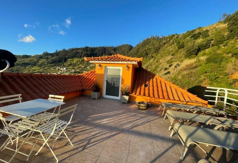 پانسیون Sunset House