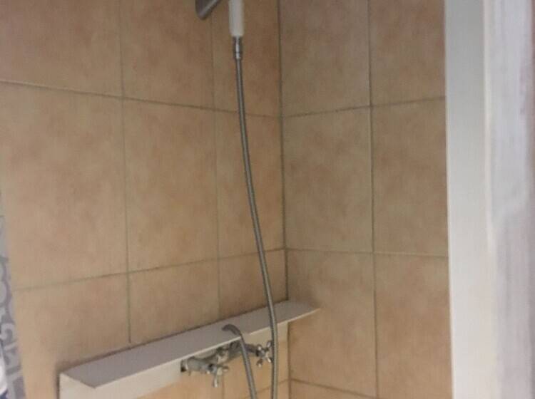 צימר Chambre De Babouchka