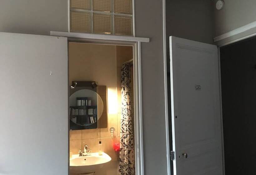 צימר Chambre De Babouchka