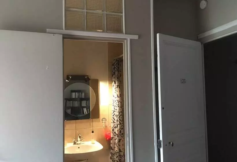 ベッドアンドブレックファースト Chambre De Babouchka