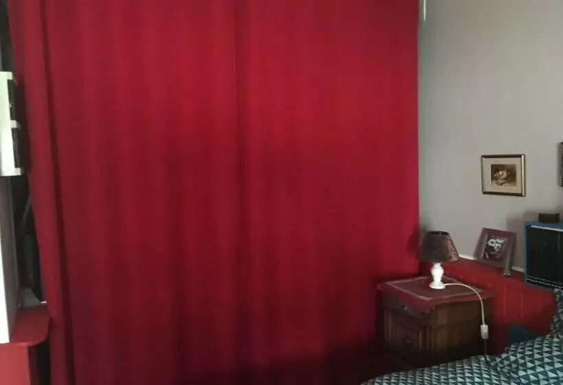 ベッドアンドブレックファースト Chambre De Babouchka