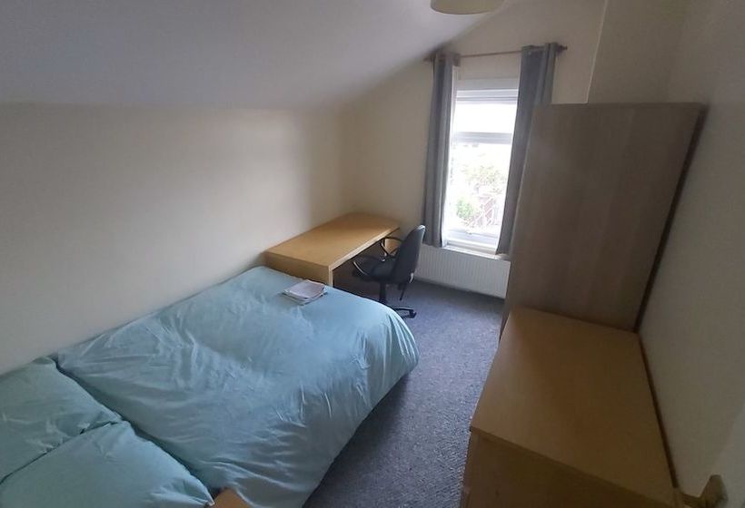 צימר Priestfield House