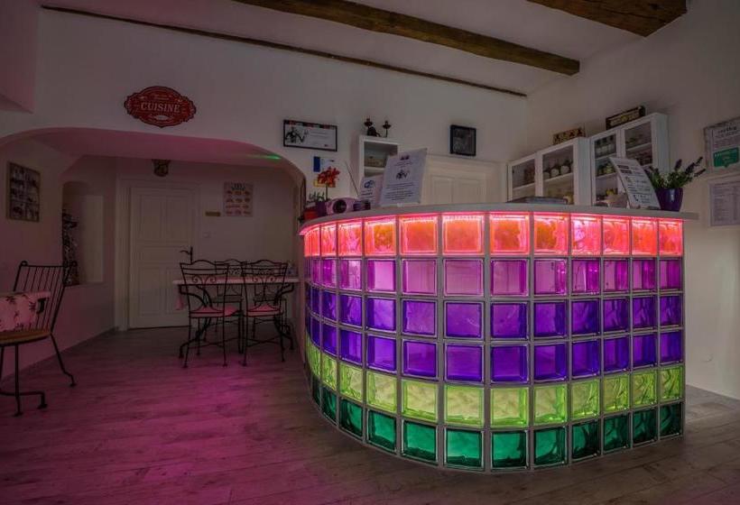 Hotel Penzion U Zámku