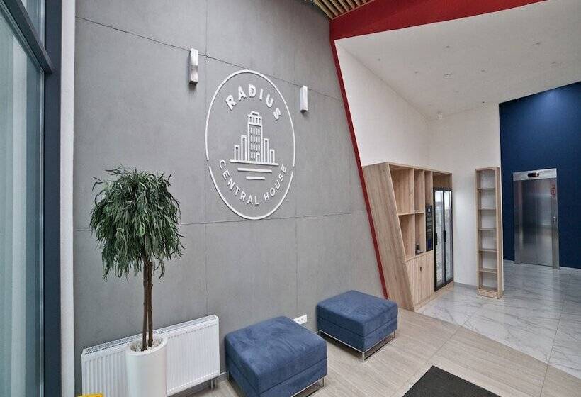 Marin Dom Na Malysheva 42a