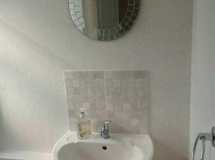 פנסיון Rooms In Guildford Surrey