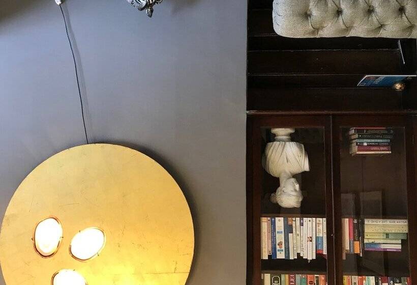 The Walton House Near City Center