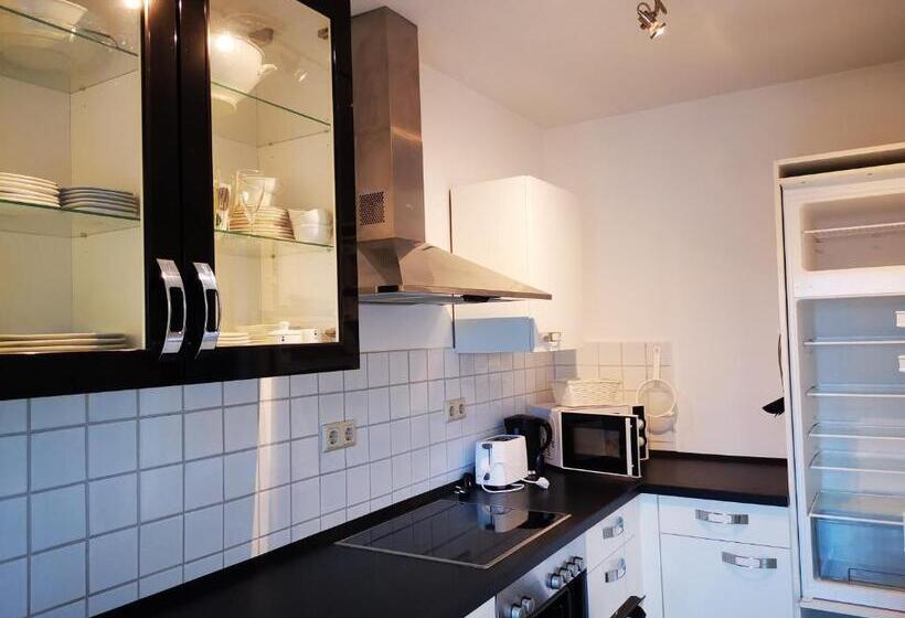 Homburg Nähe Uniklinik R