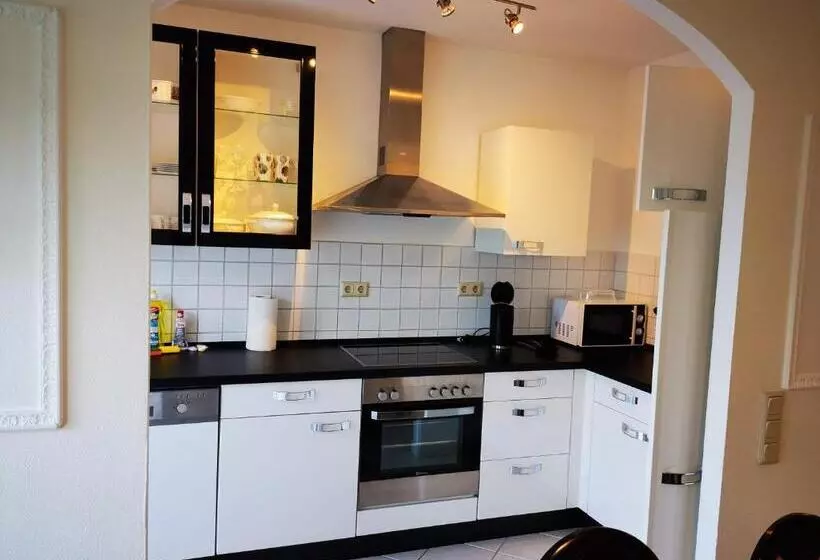 Homburg Nähe Uniklinik R