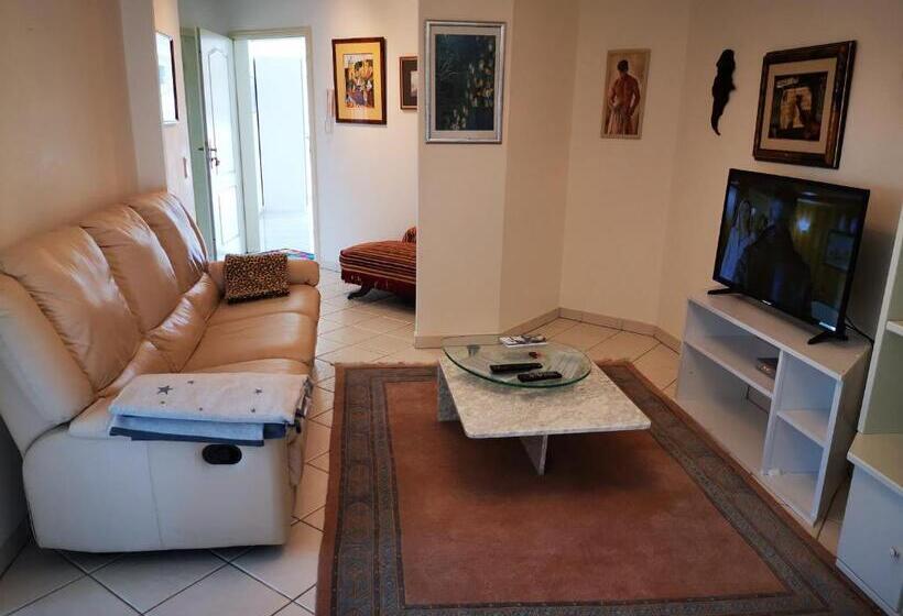 Homburg Nähe Uniklinik R