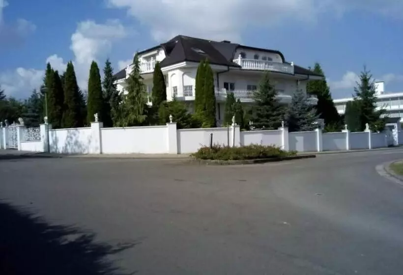 Homburg Nähe Uniklinik R