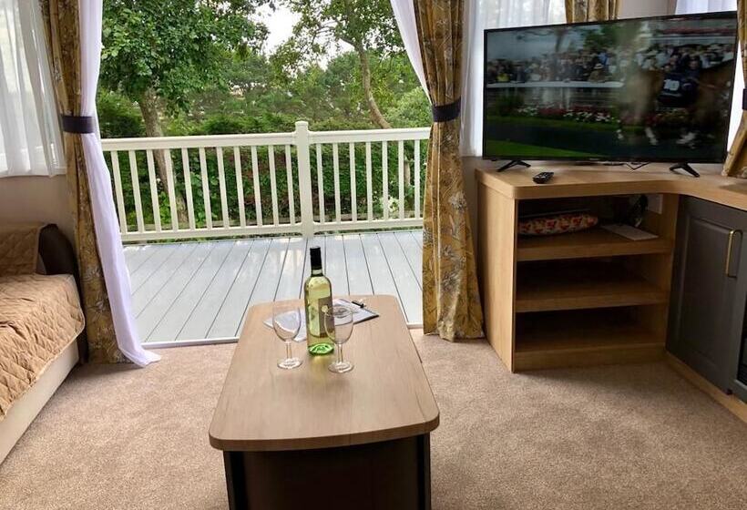 Newquay Blue Water Lodge