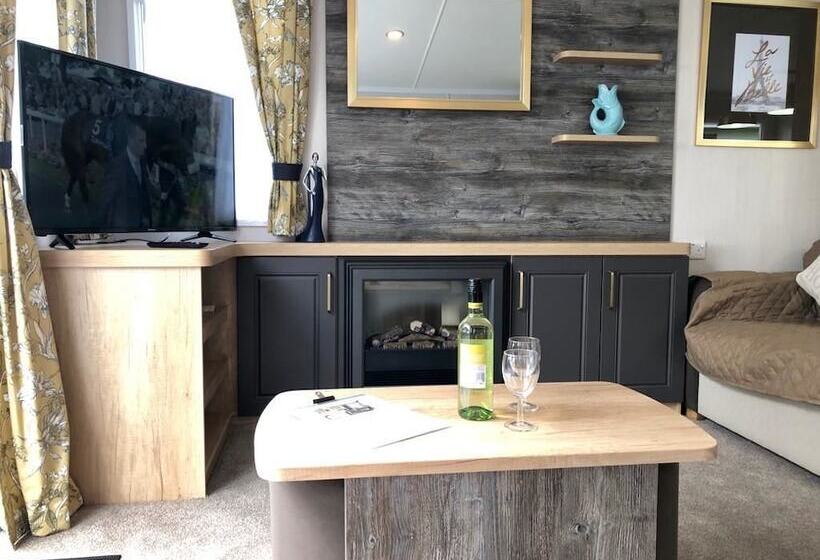 Newquay Blue Water Lodge