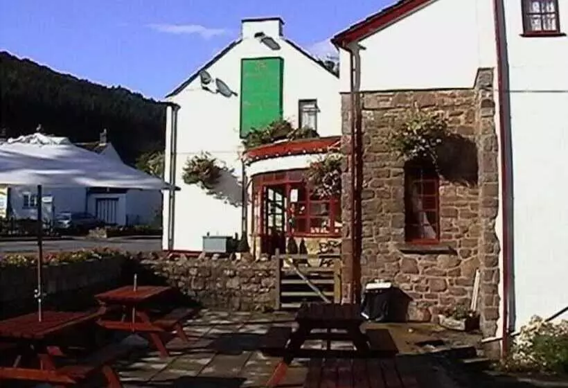 The Sloop Inn