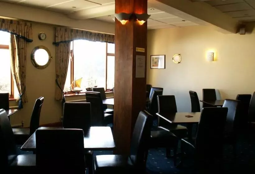 The Sloop Inn