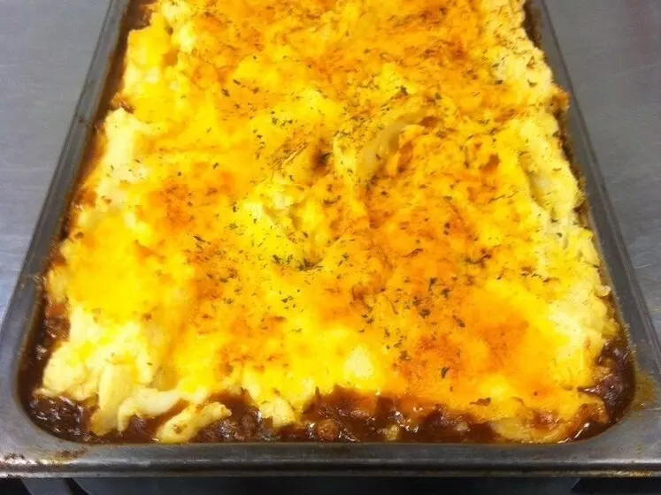 簡易ホテル The Grand Majestic Lodge