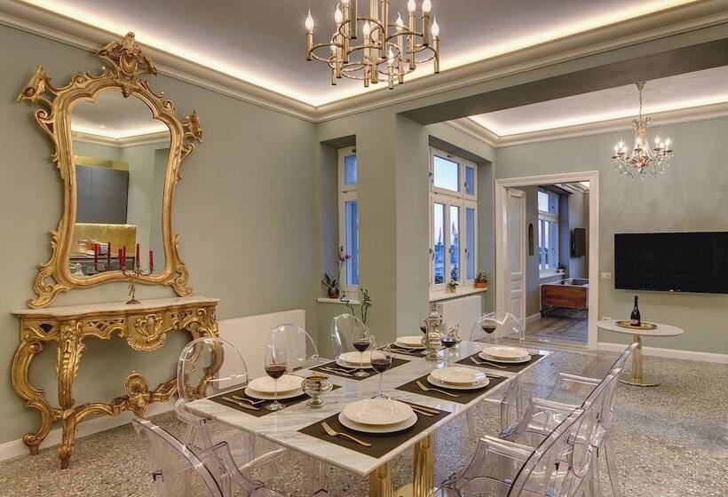 Arena & Sea View Luxurious Residence