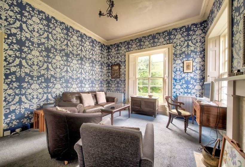 Authentic Georgian 3 Bed Smugglers Cottage