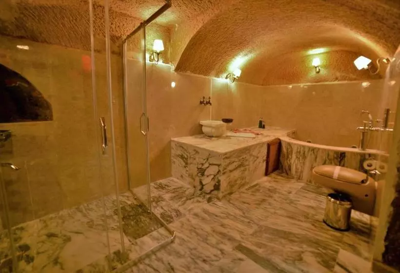 Hotelli Evanthia Cave Suites