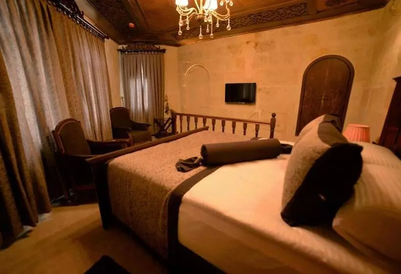 Hotelli Evanthia Cave Suites