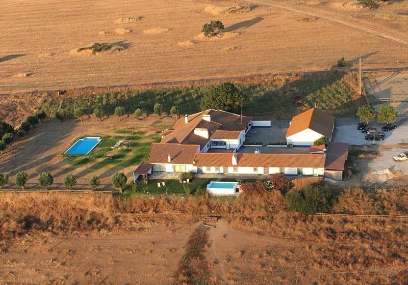 Oliveirinha Country House
