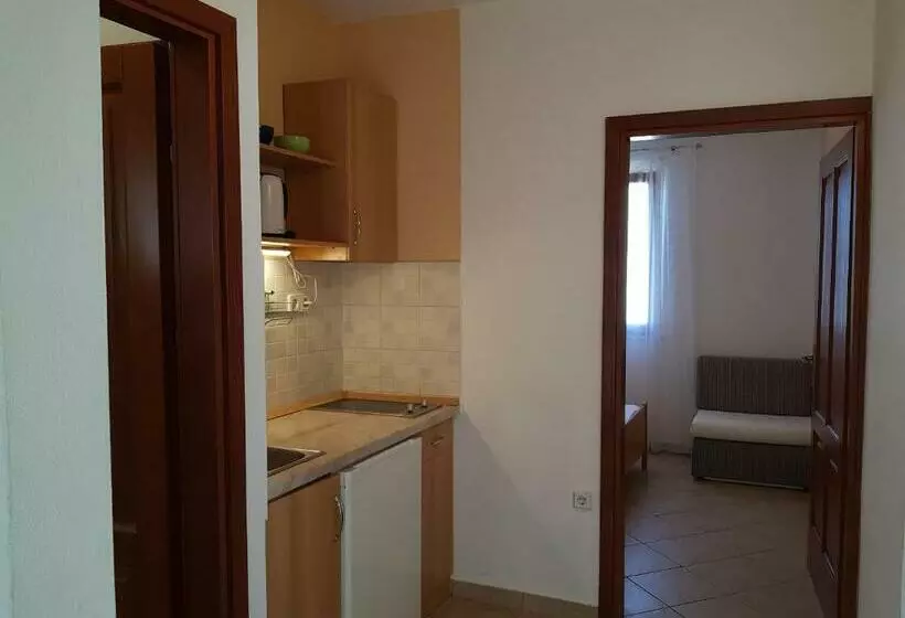 Apartments Ljiljana