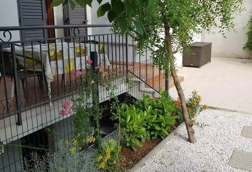 Apartments Ljiljana