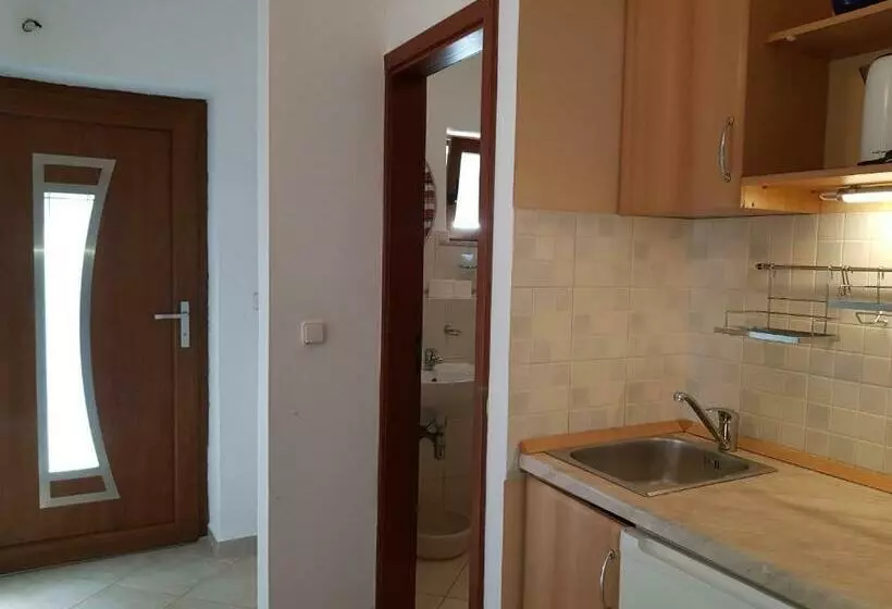 Apartments Ljiljana
