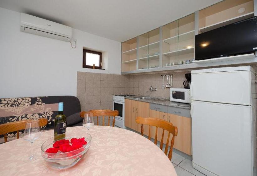 Apartments Slobodanka