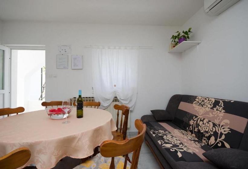 Apartments Slobodanka