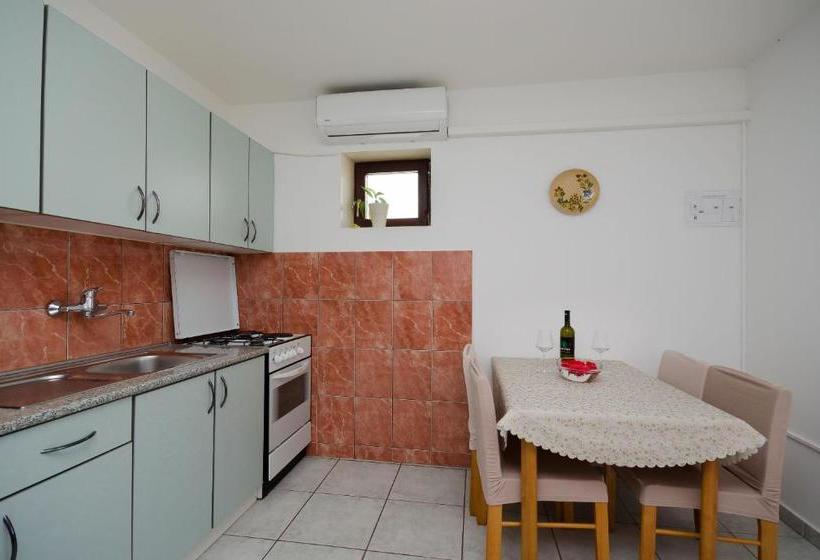 Apartments Slobodanka