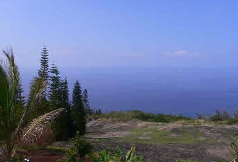 Bed and Breakfast Plumeria Grove Cottage