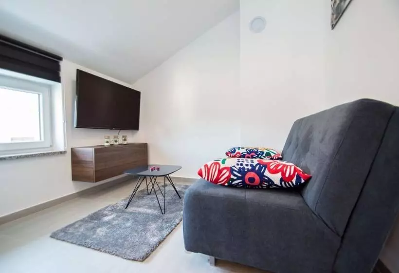 Exclusive City Apartments