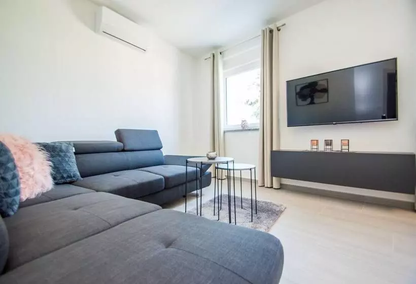 Exclusive City Apartments