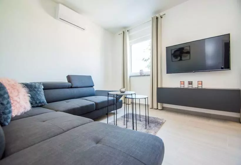 Exclusive City Apartments