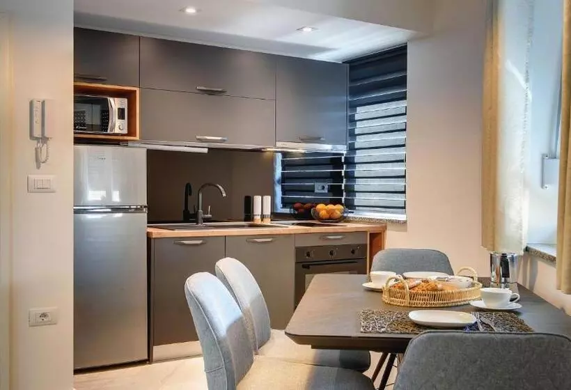 Exclusive City Apartments