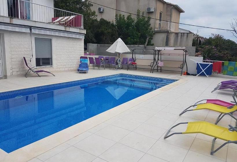 Villa Pinky And Superior Trogir