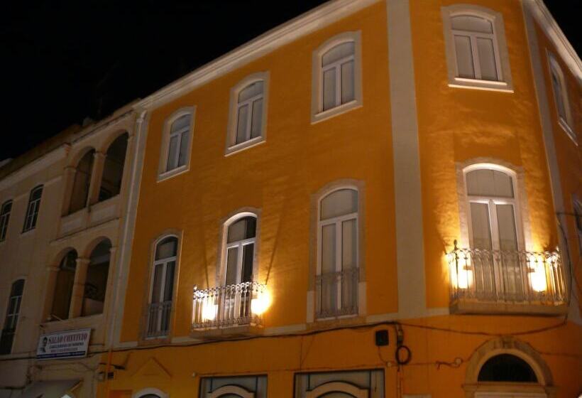 بنسيون Temple Suites Guesthouse