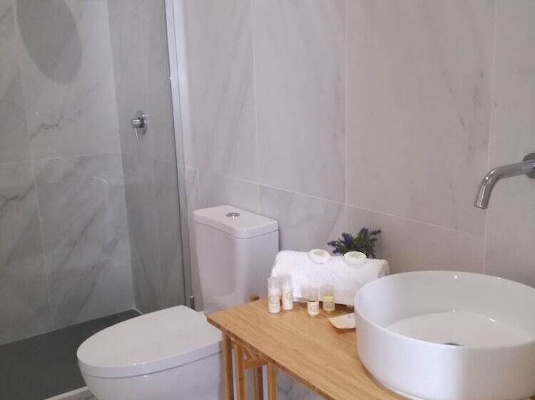 بنسيون Temple Suites Guesthouse