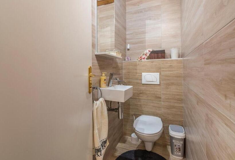 Apartments Ana Vodnjan