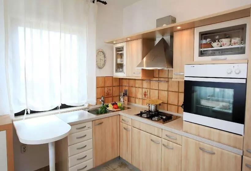 Apartments Biba Banjole / Two Bedrooms A1