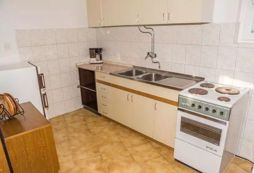 Apartments Gorana Novi V