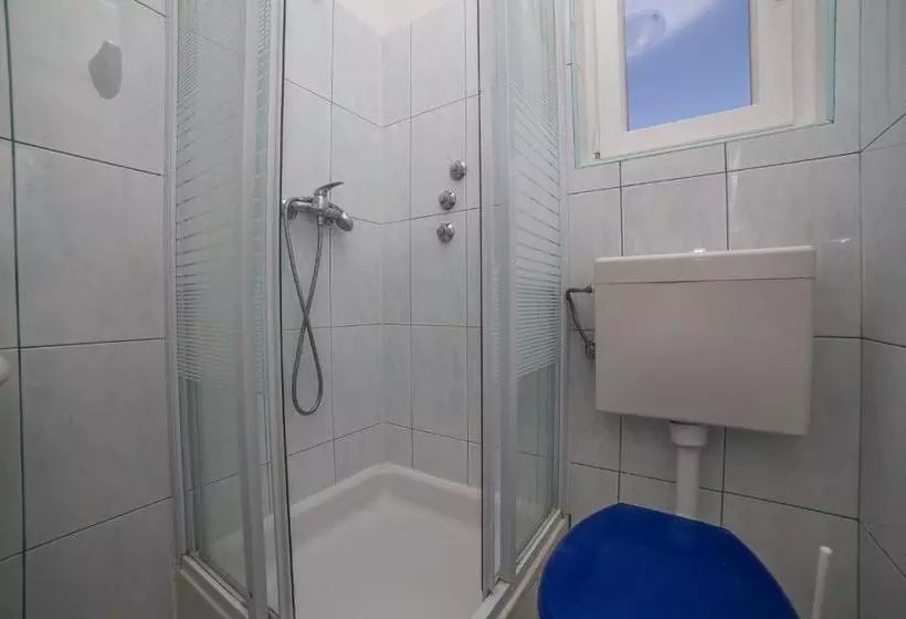 Apartments Klarić Sabunike
