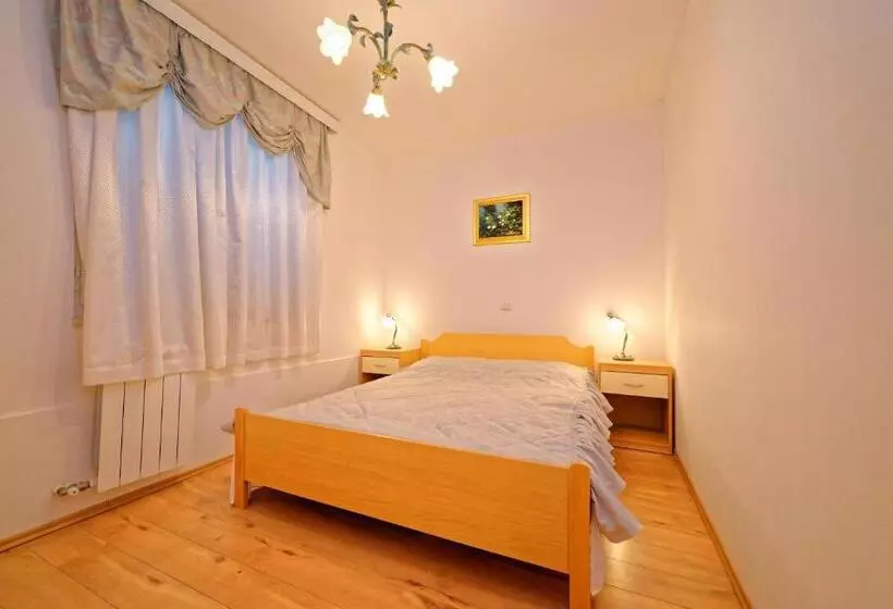 Apartments Udovicic Hh